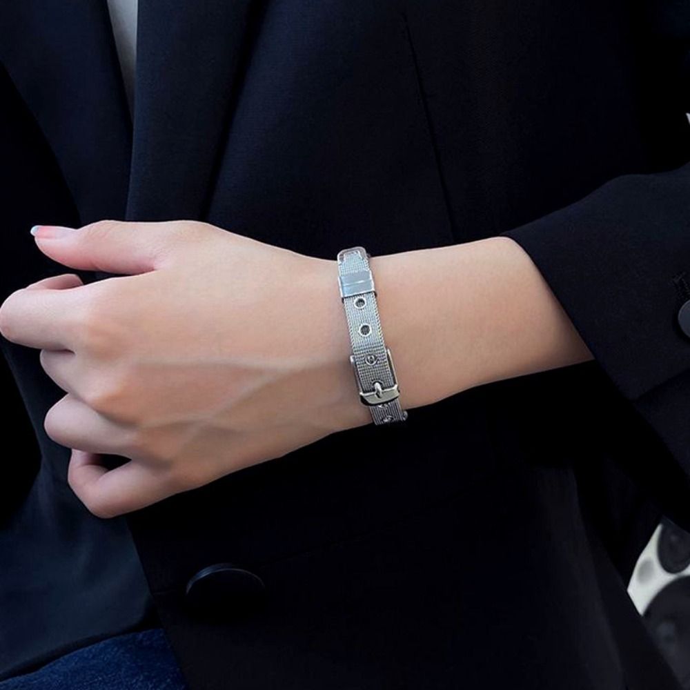 Women'S Accessories To Wear With Watch - กำไลข้อมือไทเทเนียมสไตล์เกาหลี ดีไซน์เก๋ สำหรับทุกเพศ พร้อมสายนาฬิกาแบบตาข่าย