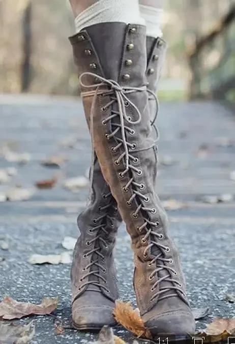 Medieval Costume Knight Boots  - Women'S Vintage Accessories บทวิจารณ์และราคา